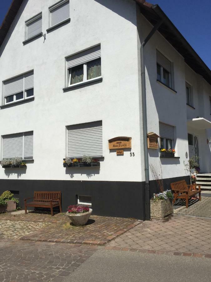 Haus Gisela Apartment Endingen am Kaiserstuhl Bagian luar foto